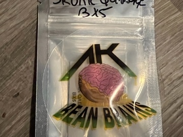 Selling: AK bean brains SKUNK Qabbage BX5