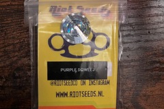 Selling: Purple Sqweej