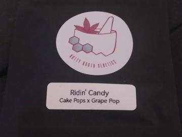 Venta: Ridin' Candy (Cake Pops x Grape Pop)