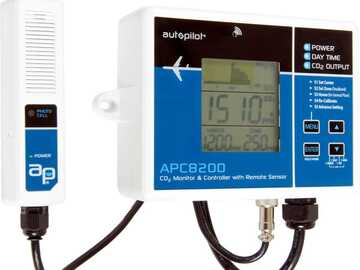 Vente: HydroFarm Autopilot CO2 Monitor and Controller with Remote Sensor